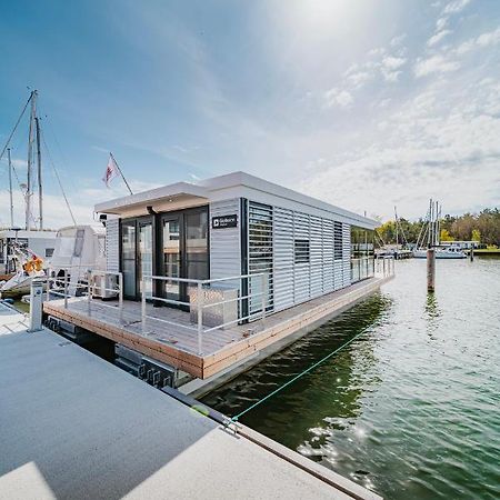 Schwimmendes Ferienhaus "Trinity" Ihr Seahome Auf Der Ostsee Peenemunde Luaran gambar