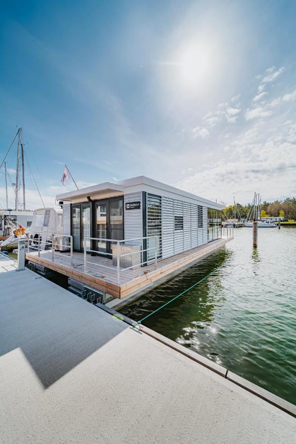 Schwimmendes Ferienhaus "Trinity" Ihr Seahome Auf Der Ostsee Peenemunde Luaran gambar
